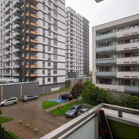 Feels Like Premium By Bookinghost *