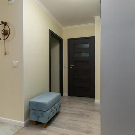 Feels Like Premium By Bookinghost * Breslavia